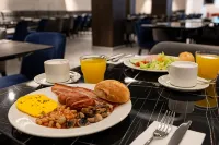 Alavits Hotel by ST Hotels - Morgenmad