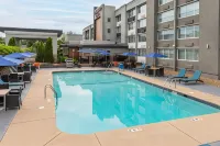 Hampton Inn Manchester Downtown - Pool