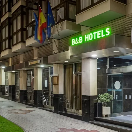 B&B HOTEL Gijón Centro Begoña