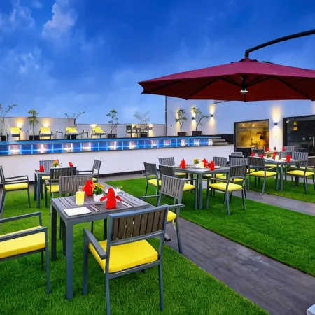 Golden Tulip Agra