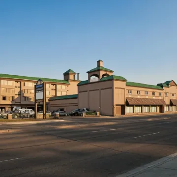 Days Inn by Wyndham Calgary South Hotels near South Calgary