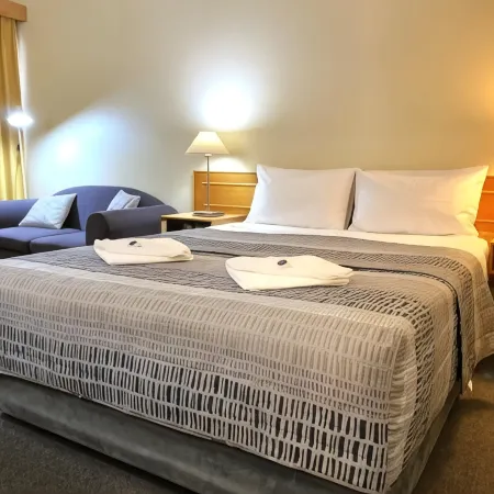 Gateway Motor Inn