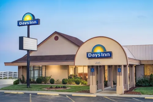 Days Inn by Wyndham Grove City Columbus South Hotels in Grove City