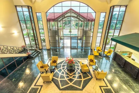 The Lake Land Country Club Residency