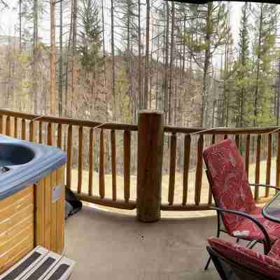 Newly redecorated condo right on the ski hill with private hot tub. Fitness & Recreational Facilities