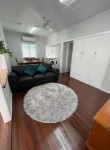 Essex Court - Beach House Motel