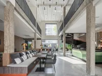 Lilit Bang Lumphu Hotel Hotels near Dusit