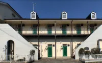 Riverside Plaza - Apartments