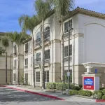Fairfield Inn & Suites Temecula Các khách sạn gần Old Town Temecula