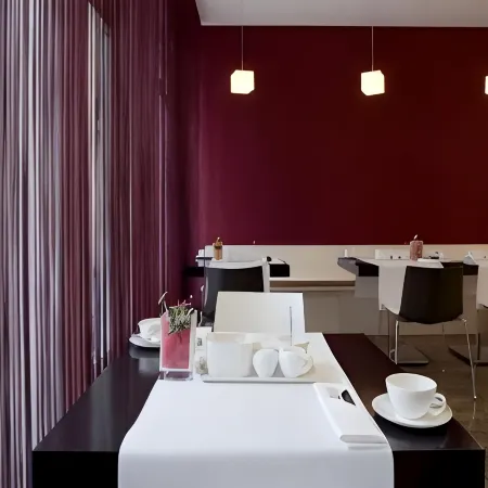 Bob W Munich Schwabing Отели рядом с достопримечательностью «Площадь Хоэнцоллернплац»