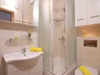 Cozy Apartment Iskra Hotels in Solin