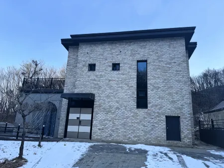 Yangju Sordia Pool Villa Отели в г. Янджу