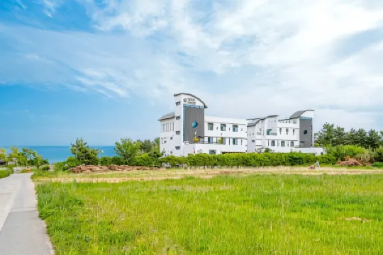 Yangyang Twin Beach Pension