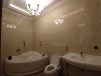 Villa Syariah Muvida Dengan Kolam Renang di Tengah Kota Hotels in Tegalrejo