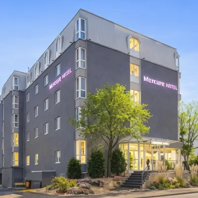 Mercure Hotel Stuttgart Zuffenhausen Hotels near Porsche Museum