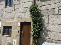 Casa da Burra- Alto Douro Vinhateiro,Casa em pedra alia a tradição ao conforto. Hotels in Alijo