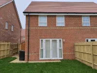 Charming & Spacious 3-Bed Family Home in Heart of Romsey - Wifi