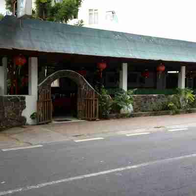Beach Apartment Pereybere Hotel Exterior