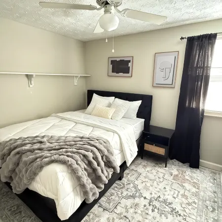 Stay a While Fenced & Stylish 2 Bed 1.5 Bath Family Home Near White Marsh Mall