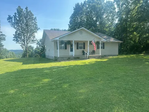 Charming 2-bedroom house in lovely Norfork Surrounding Area - 3つ星