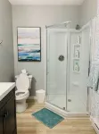 HOT TUB & New Stylish Saratoga County Efficiency