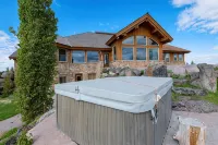 North Shore Lodge  8 bed 11 bath on Island Park Reservoir with Private Dock - 4-Star