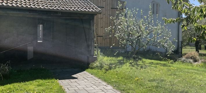 Farmhouse with pool ポツダム＝ミッテルマルクのホテル
