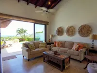 Caribatters @ Pristine Bay Ocean and Golf Course View Hotels in Pristine Bay