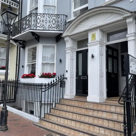 Studio room Brighton city centre