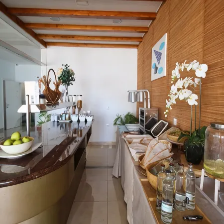 Neptuno Suites – Only Adults