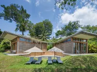 Tri Hotels in Ahangama