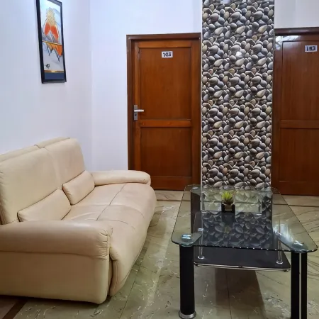 The Gleam Hotel