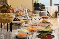 Grand Hotel Due Golfi - breakfast