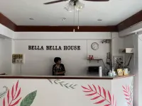 Bella Bella House Hotel berhampiran Jeti Thewej
