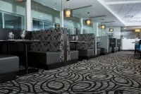 The Grand Winnipeg Airport Hotel by Lakeview