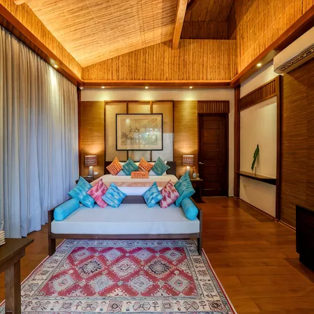 Lihim Resorts