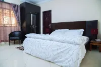 Towlab Hotel & Suites