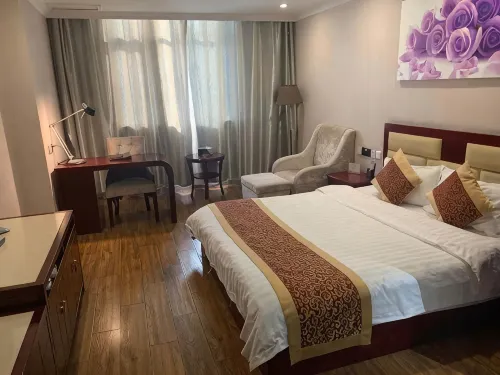 Z+Sailong Hotel (Xinghua Chenbaozhen Bus Passenger Transport Station) - Pet friendly