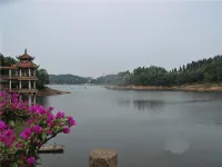 7 Days Premium Hotel (Chengdu Renshou European Street)