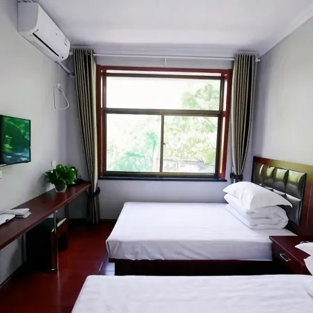 Fangshan Xinyi Hotel