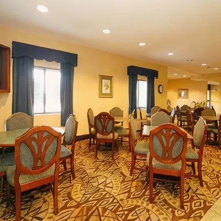 Comfort Inn & Suites Lees Summit - Kansas City