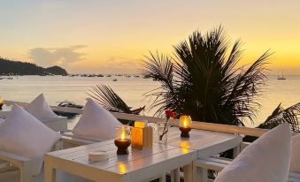 Blue Tao Beach Hotel