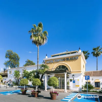 Globales Cortijo Blanco Hotels near Casino Marbella