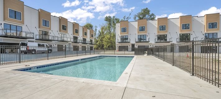 Cozy Condo by Boardwalk, Restaurants, Golf Hotels in Arnolds Park