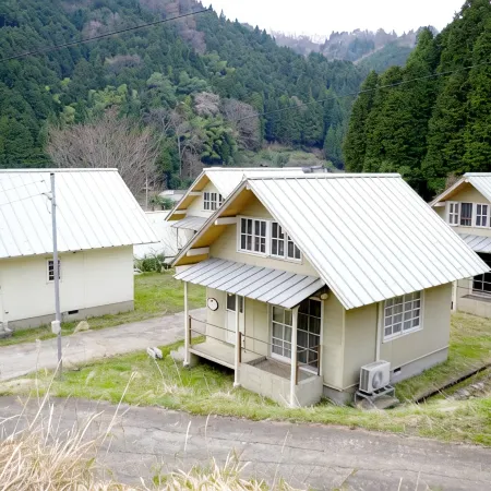 Hotaru No Yakata
