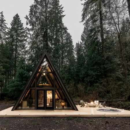 Mt. Rainier Luxe A-Frame: Hot Tub, Sauna, Firepit with King Size Bed Lafa Cabin