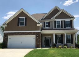 Spacious Evans Home ready for Masters Guests
