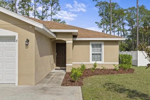 Beach House King Bed Pet Friendly! Fast Wi-Fi Netflix Garage