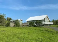 Melahof - Cozy and modern country Lodge with an amazing view, great location!