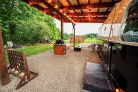 Unique Cozy Argosy Airstream with Hot-Tub, Very Private - 3 stelle